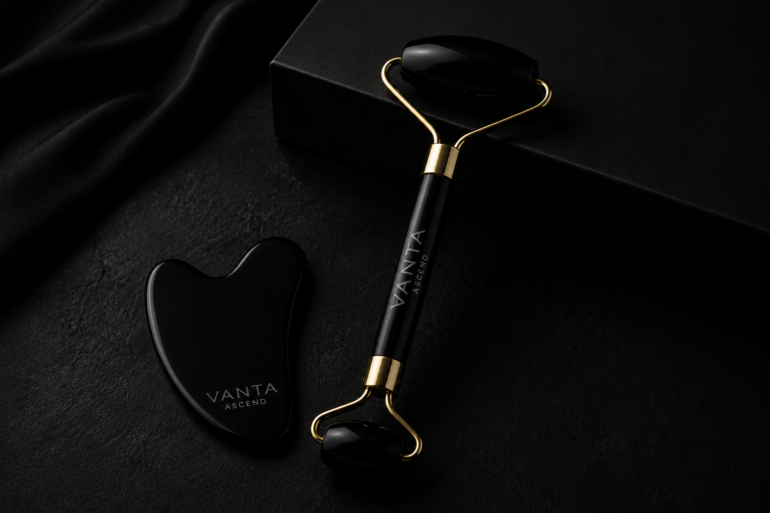 Vanta Ascend™ — Roller Facial & Gua Sha